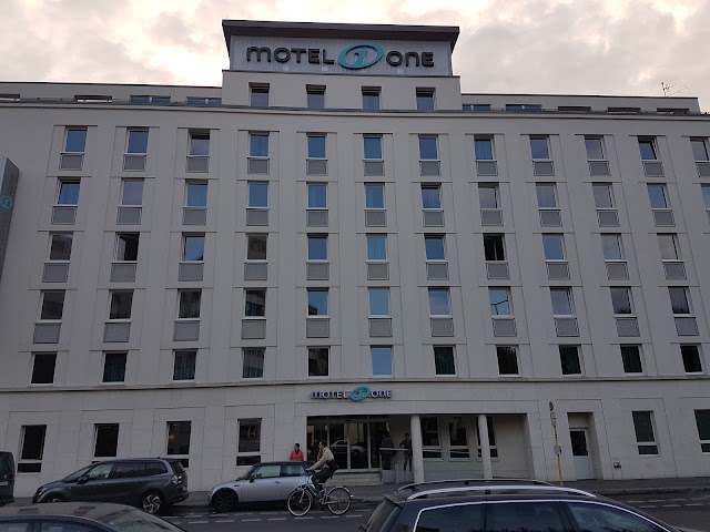 Hotel Motel One Berlin Mitte