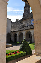 Photo n°4 de L' Atelier de la Monnaie à Crémieu (Complexe d'appartements meublés)