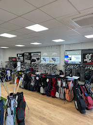 Photo n°30 de Golf Plus Tours à Parçay-Meslay (Magasin d'articles de golf)