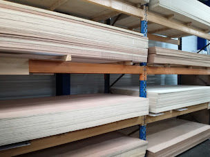 Photo n°8 de Les Maîtres Menuisiers à Rochefort (Magasin de fenêtres en PVC)