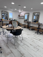 Distroy Coiffure & Barbier By Julie à Rousset