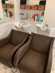 Photo n°5 de Créa'tif à Compiègne (Magasin de perruques)