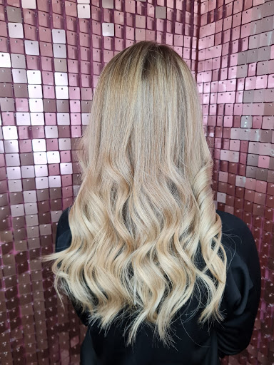Kouture Hair & Beauty