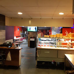 Photo n°38 de Le Regal à Villedieu-les-Poêles-Rouffigny (Restauration rapide)