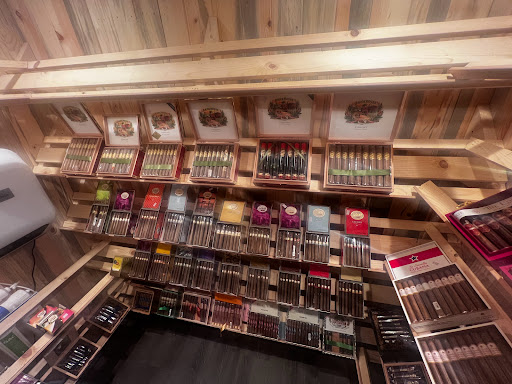 Moe tobacco & Vape Gallery - United States