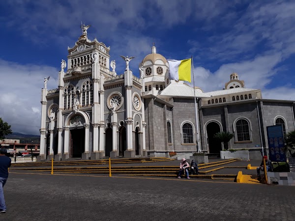 Viajar a https://lh3.googleusercontent.com/p/AF1QipPCpKM-RI_99xZXAidRVdIzycI8l-HVKE9gmGRG=s1600-w600