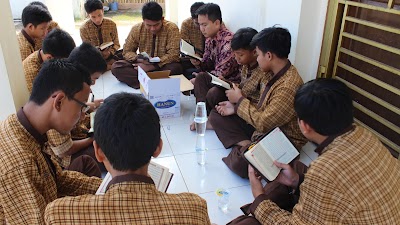 Photos of SMAIT IQRA Kota Bengkulu