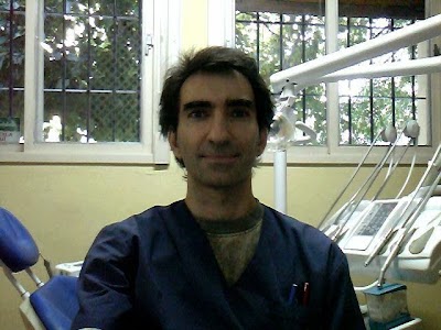 Photos of Dr. Eduardo del Cid - Odont&oacute;logo