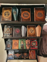 Photo n°10 de Légendes Celtes à Gravigny (Fournisseur d'articles en cuir)