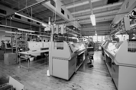Born Knitting Engineers | Strickerei für technische Textilien & Strickmode aus Deutschland - Dingelstädt