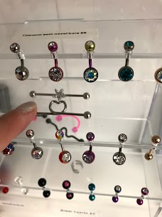 Cozi Piercing & beauty cambridge