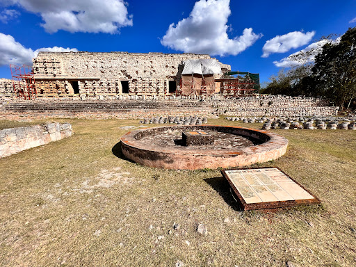 Estatal de Kabah Park - Thumbnail