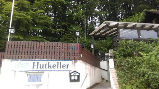 Hut-Keller - Visual
