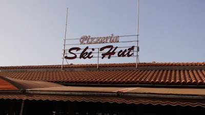 Photos of Ski Hut