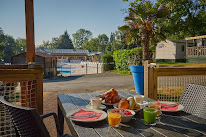 Camping Homair - Le Chêne Gris à Pommeuse