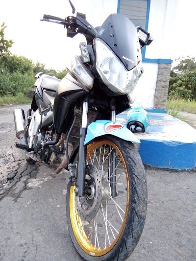 Photos of Kios Saiful