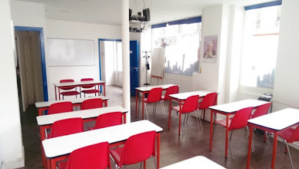 ActiROUTE - Stages permis à points à Paris 15ème