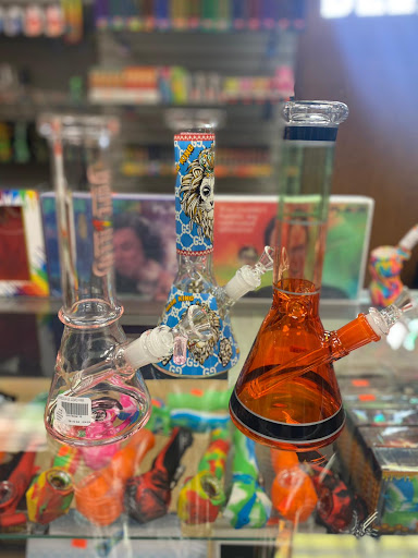 dankhouse - Thumbnail