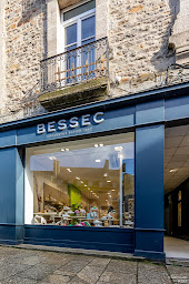 Photo n°16 de BESSEC DINAN à Dinan (Cordonnier)
