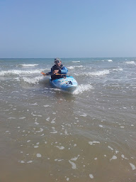 Photo n°6 de Club Voile et pagaie Franceville à Merville-Franceville-Plage (Club de voile)