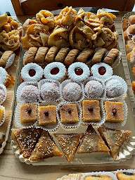 Photo n°16 de les douceurs de sbirdhina à Mouans-Sartoux (Traiteur)