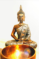 Formations Reiki Usui et Karuna® Soins Cours de Yoga par Laura Tolossi à Orliénas