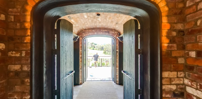 70/72 Onetangi Road, Onetangi, Waiheke Island 1971, New Zealand