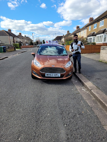 Reviews of B h driving in Oxford - Driving school