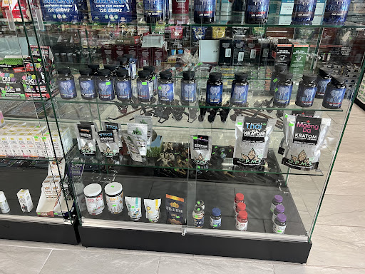 Somke shop & vape anamosa - Thumbnail
