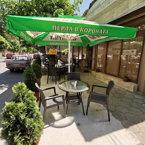 Opinii despre Грил и Бар Vintage în Червен бряг - Бар