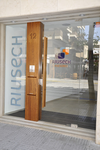 Riusech Asesores - Thumbnail