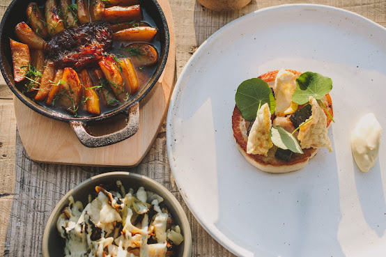 Smoke At Hampton Manor by null