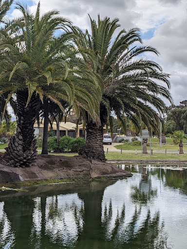 The Avenue Reserve
