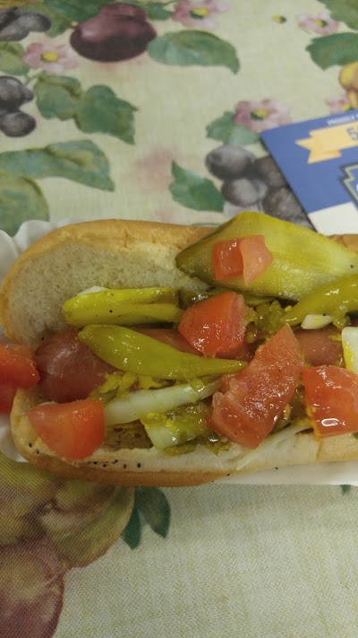 Photos of Charlie's Deli & Catering