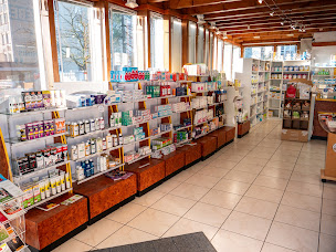 Photo n°3 de Pharmacie de Turly à Bourges (Magasin de vitamines et compléments alimentaires)