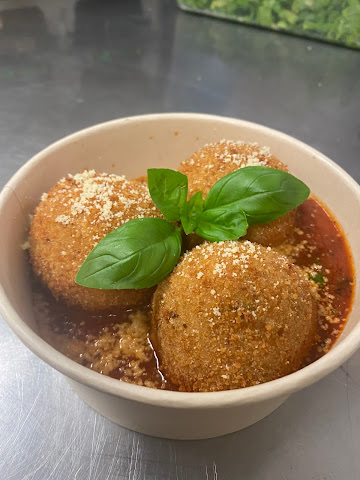 Out of the Blue Esperance by null