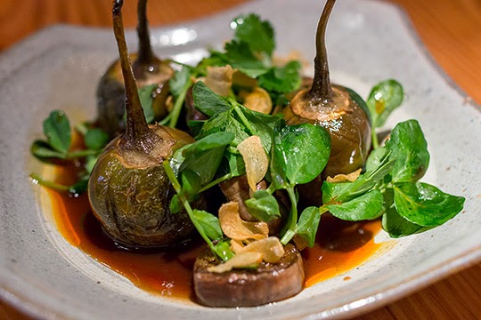 CHeU noodle bar by null