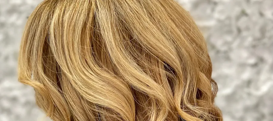 MAY-RAH-KEE Salon