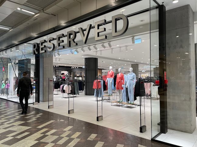 Reserved - Sklep odzieżowy
