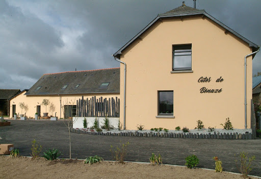 Photo de Grande Maison avec piscine Rennes à Noyal-Châtillon-sur-Seiche (35230)