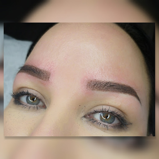Vanity lashes by Kate - Thumbnail