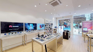 Photo n°11 de Boutique SFR Semecourt à Semécourt (Opérateur téléphonique)