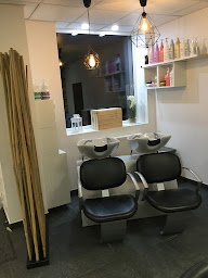 Photo n°3 de Relax Coiffure à Crespin (Salon de coiffure)