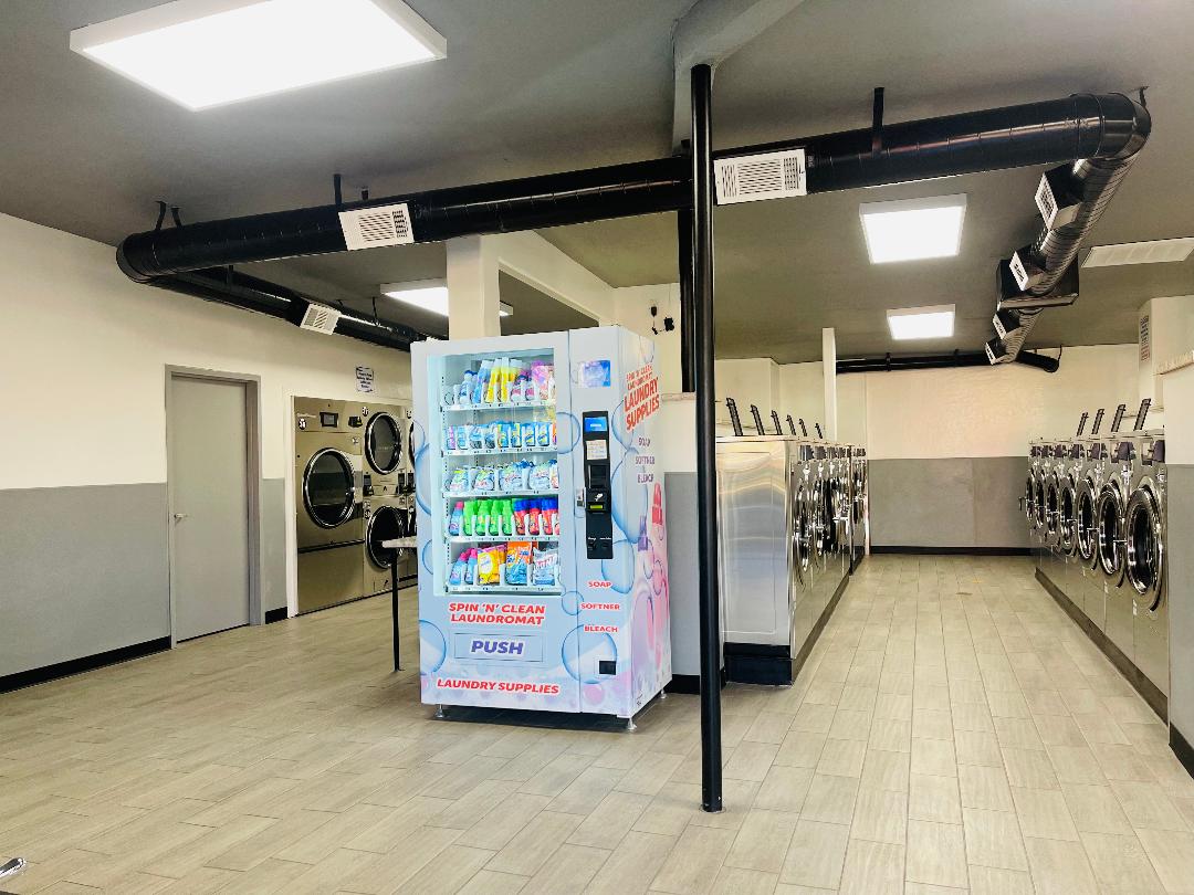 Spin N Clean Laundromat