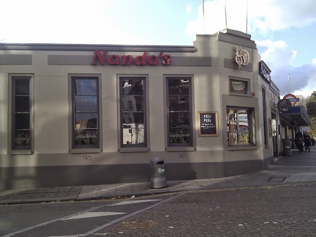 Nando's