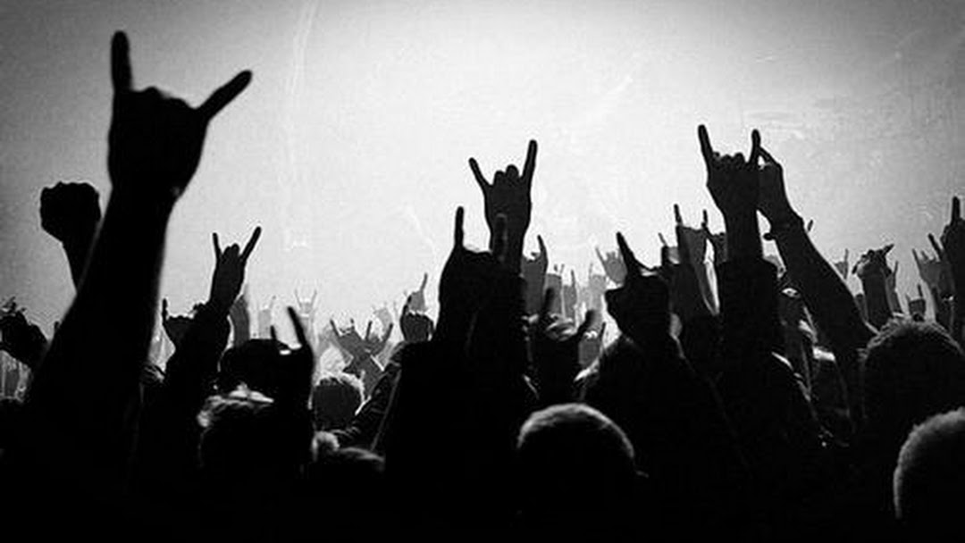Top 5 First Metal Concert Tips You Can't Ignore