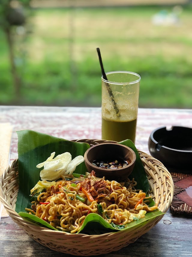 Labak Sari Restaurant