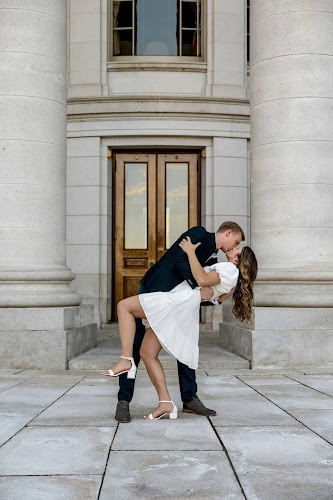 Madison Studio Jenny Elaine Photography — photography studio in Madison, WI