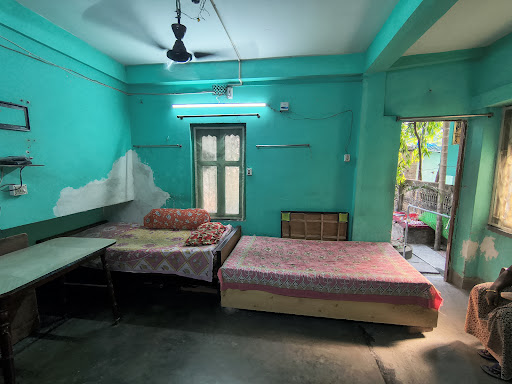 We may not be a big facility, but Sandhya Mita Home-2 is definitely a complete senior care home. post image
