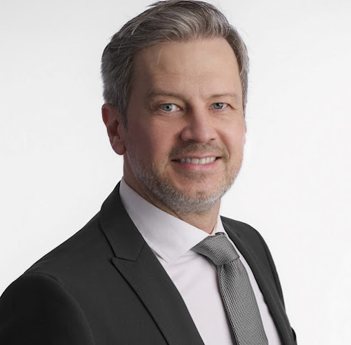Deutsche Bank Immobilien Christian Korsmeier, selbstständiger Immobilienberater